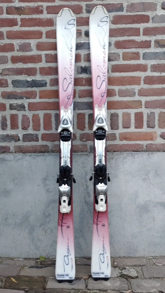 146cm Salomon Carve RC 146cm Refurbished ski’s – Topkwaliteit voor lage prijs | Skicenter Fam Coenraad